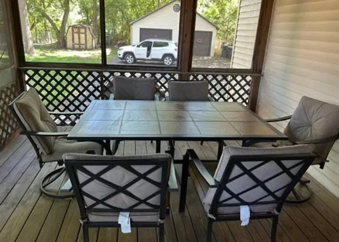 Apartment Cozy W Fireplace Near Dt And Naval Base *